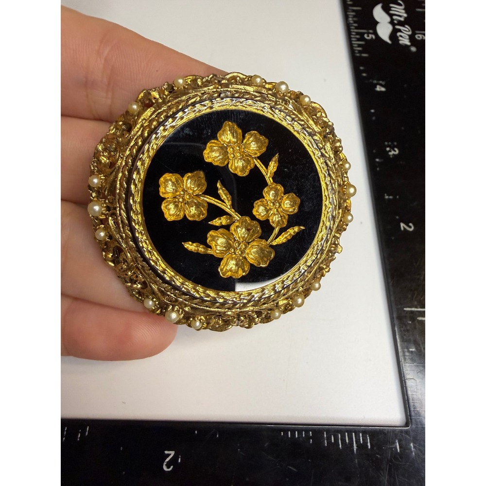 Gold Tone Black Floral Cabochon Brooch Faux Pearl Filigree Round Pin